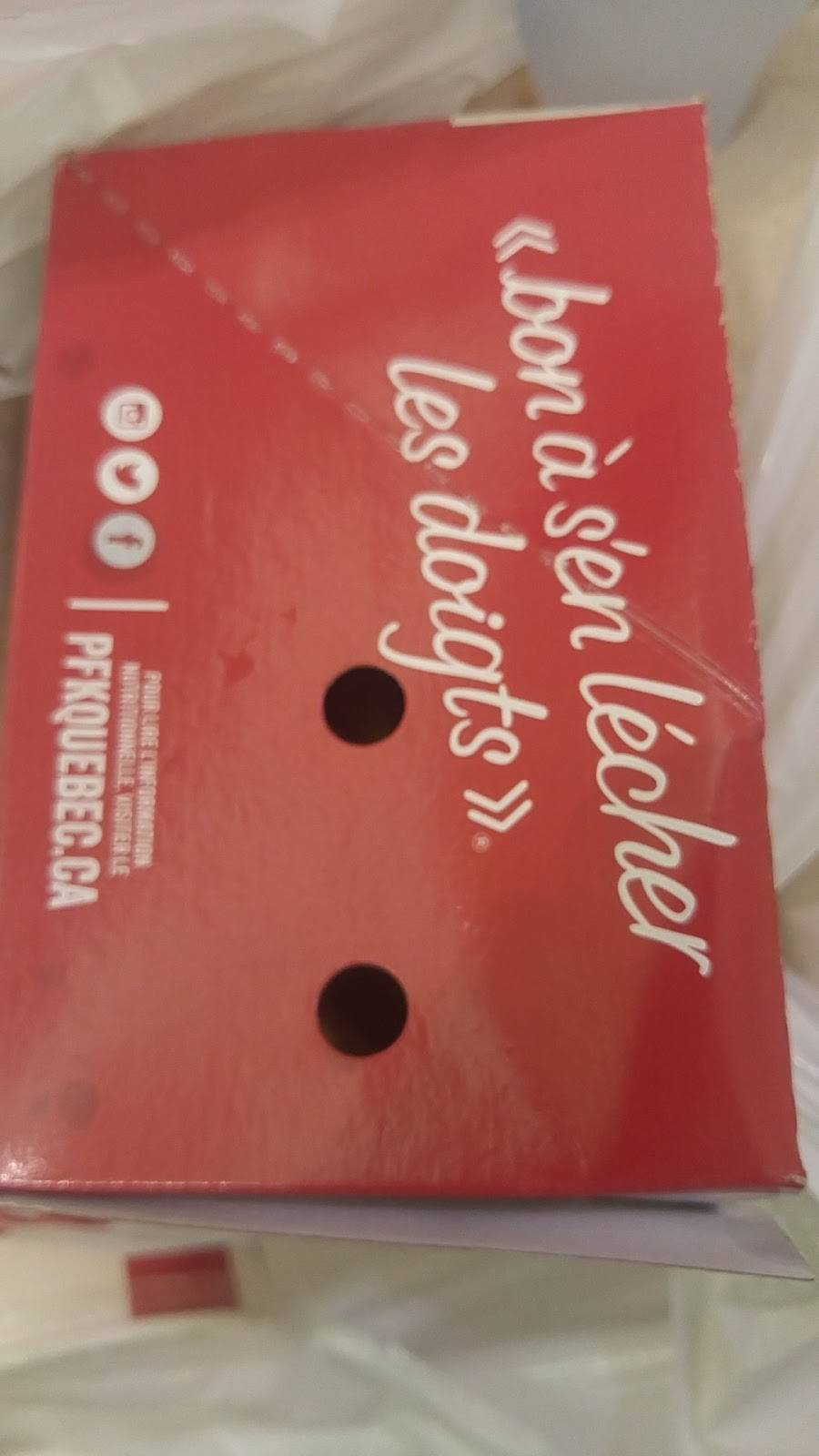 KFC | meal takeaway | 999 Upper Wentworth St, Hamilton, ON L9A 4X5, Canada | 9053186565 OR +1 905-318-6565