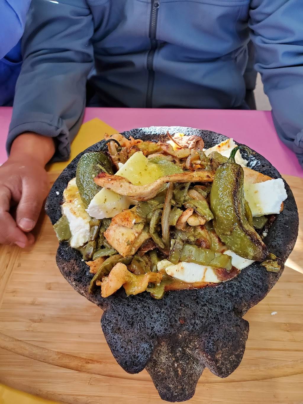 Julias Méxican Restaurant | restaurant | 51 S 10th W, Salt Lake City, UT 84104, USA | 8015214228 OR +1 801-521-4228