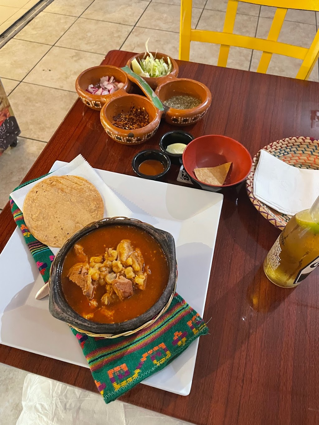 Taqueria Los Nopales | restaurant | 1800 SW 27th Ave, Miami, FL 33145, USA | 7863625685 OR +1 786-362-5685