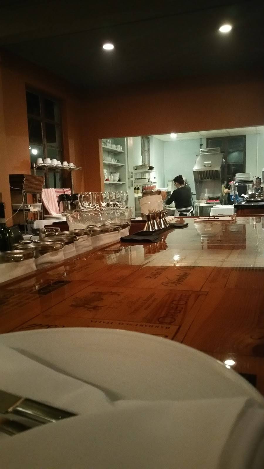 Griffin Market | restaurant | 403 Carteret St, Beaufort, SC 29902, USA | 8435240240 OR +1 843-524-0240