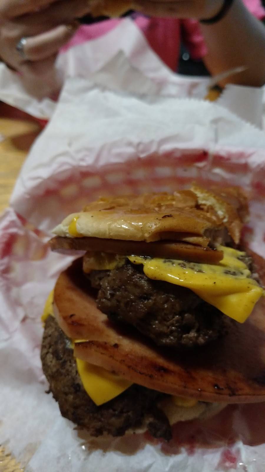 Schindlers Tavern | restaurant | 1029 State Hwy A, Benton, MO 63736, USA | 5735453709 OR +1 573-545-3709