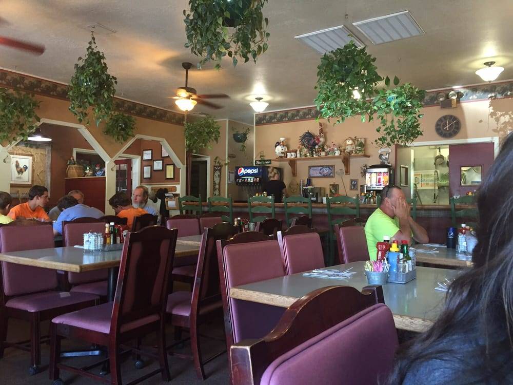 Papas New Roost | restaurant | 20049 CA-108, Sonora, CA 95370, USA | 2095360100 OR +1 209-536-0100