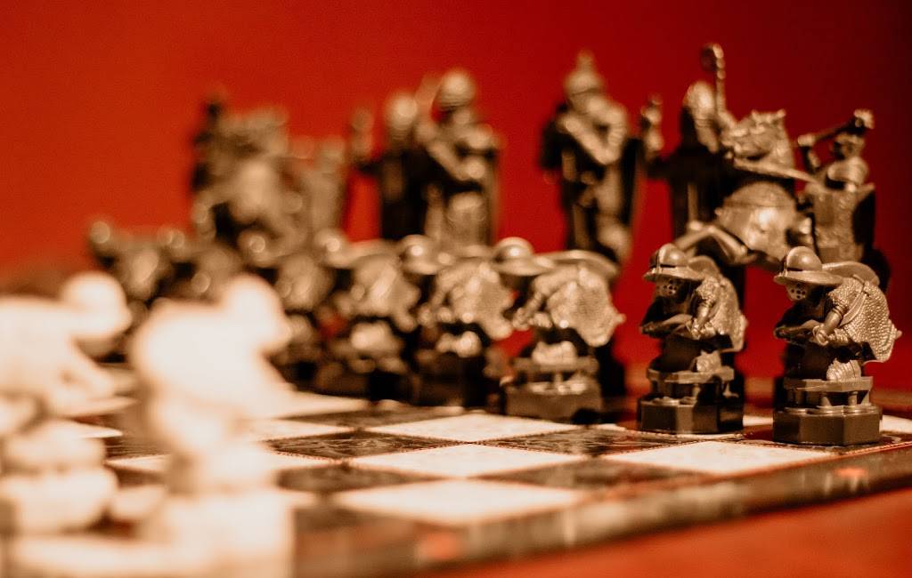 Queen City Cinema Club | restaurant | 128B Main St, Bangor, ME 04401, USA | 2079422100 OR +1 207-942-2100