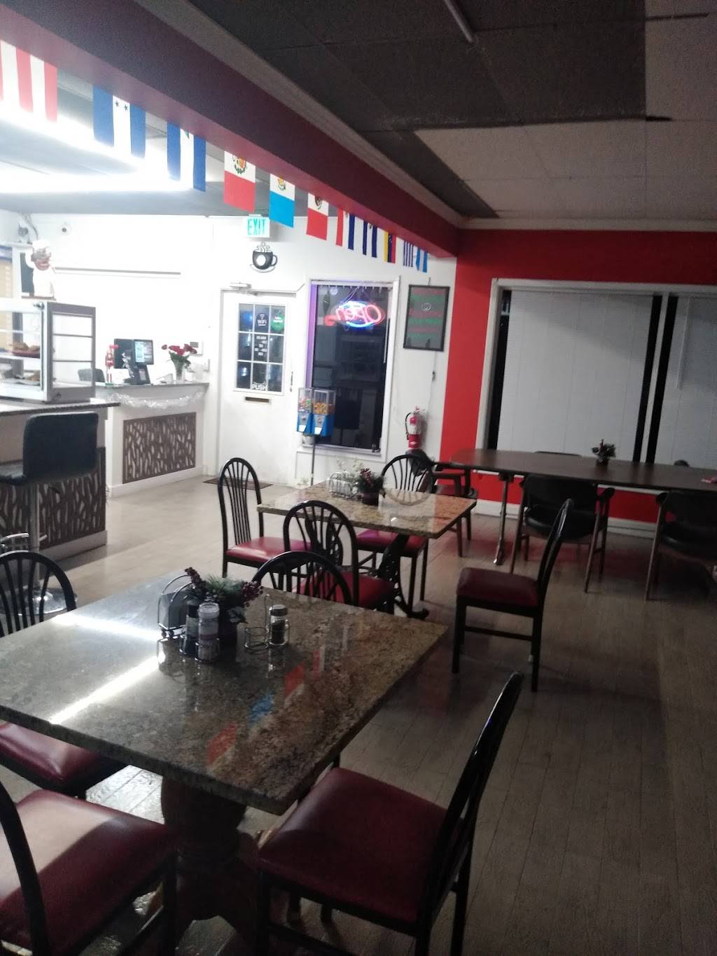 Azucar Lounge | restaurant | 7221 49th St N, Pinellas Park, FL 33781, USA | 7274840677 OR +1 727-484-0677
