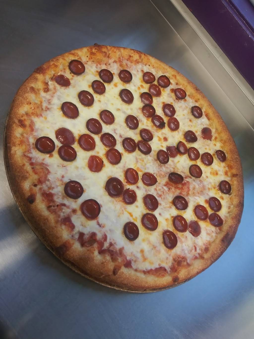 Maracles pizza | restaurant | 1161 Sheridan Dr, Tonawanda, NY 14150, USA | 7163504090 OR +1 716-350-4090