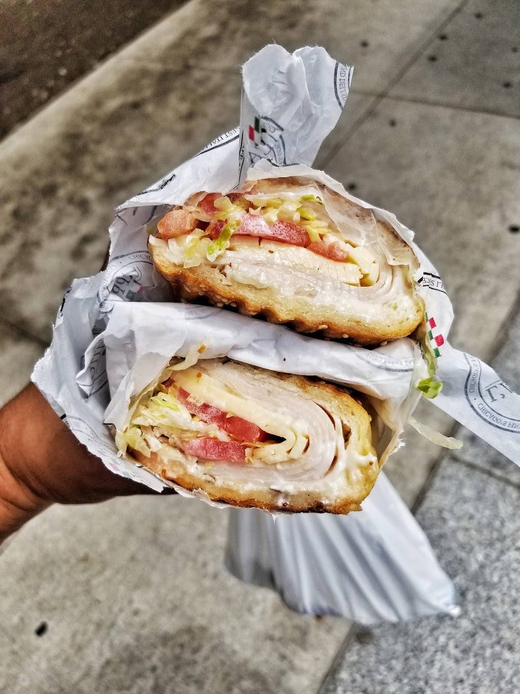 Cafe LAppetito | restaurant | 30 E Huron St, Chicago, IL 60611, USA | 3127879881 OR +1 312-787-9881