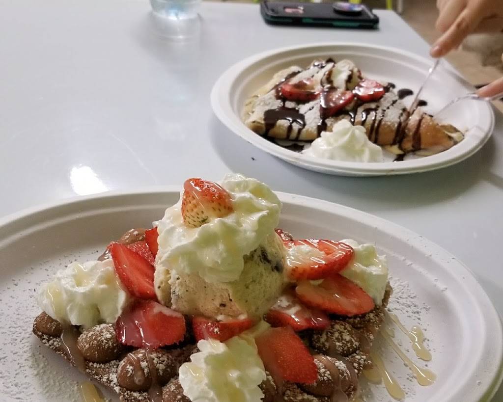 La Poire | restaurant | 20240 Park Row, Katy, TX 77449, USA | 8327230400 OR +1 832-723-0400