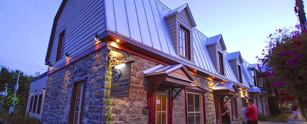 Restaurant Microbrasserie Noire et Blanche | restaurant | 196 Rue Saint-Eustache, Saint-Eustache, QC J7R 2L7, Canada | 4509836100 OR +1 450-983-6100