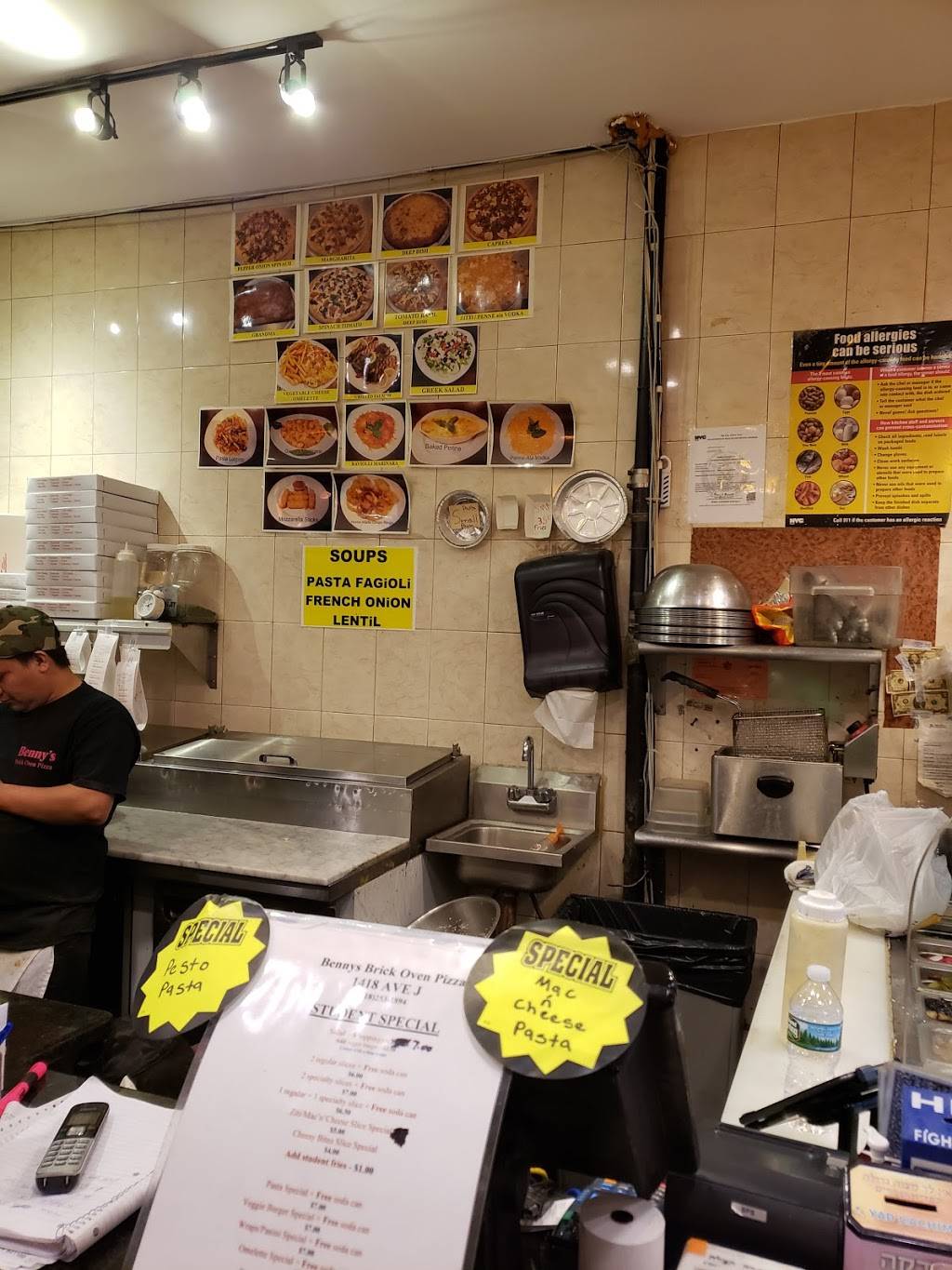 Bennys Brick Oven Pizza | restaurant | 1418 Avenue J, Brooklyn, NY 11230, USA | 7182531894 OR +1 718-253-1894