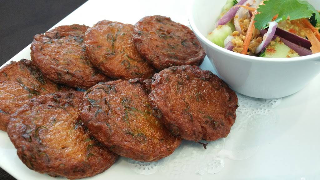 Srisiam Thai Kitchen | restaurant | 106 E Foothill Blvd, Arcadia, CA 91006, USA | 6264475540 OR +1 626-447-5540