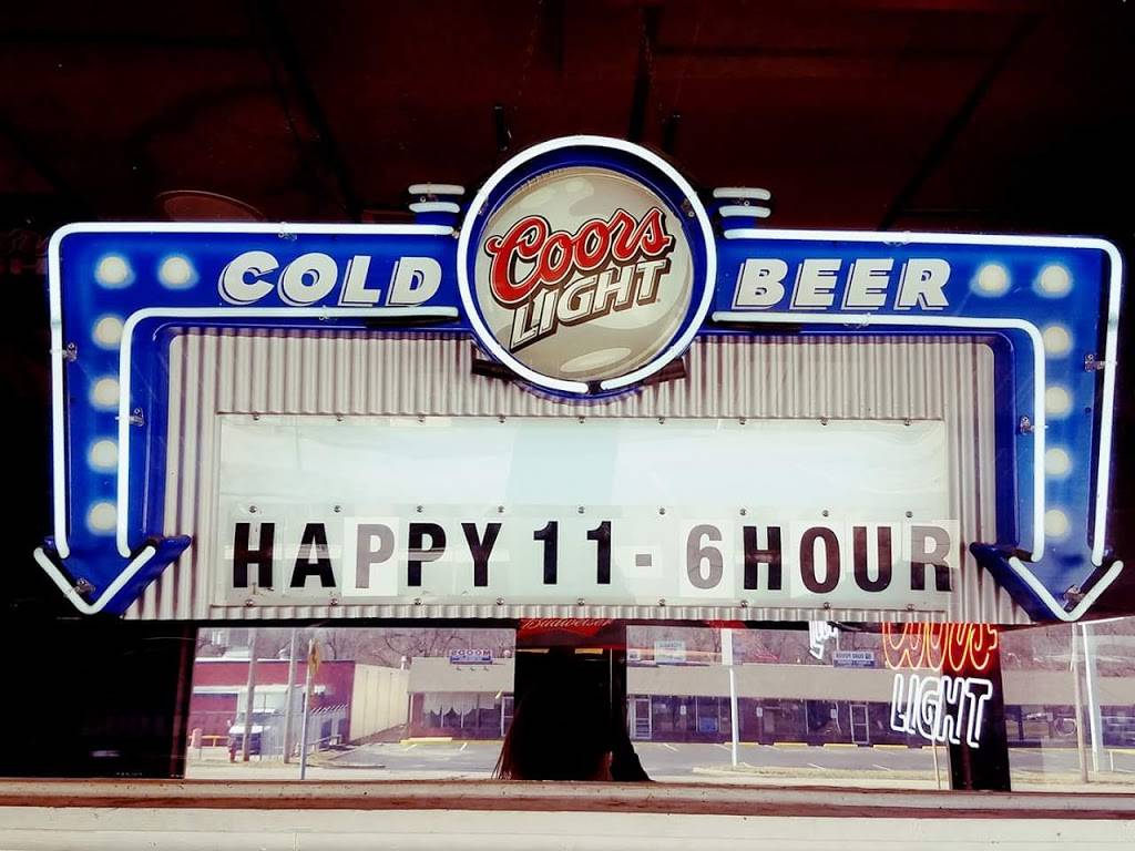 Peppermill Lounge South | night club | 11612 Hickman Mills Dr, Kansas City, MO 64134, USA | 8167639670 OR +1 816-763-9670