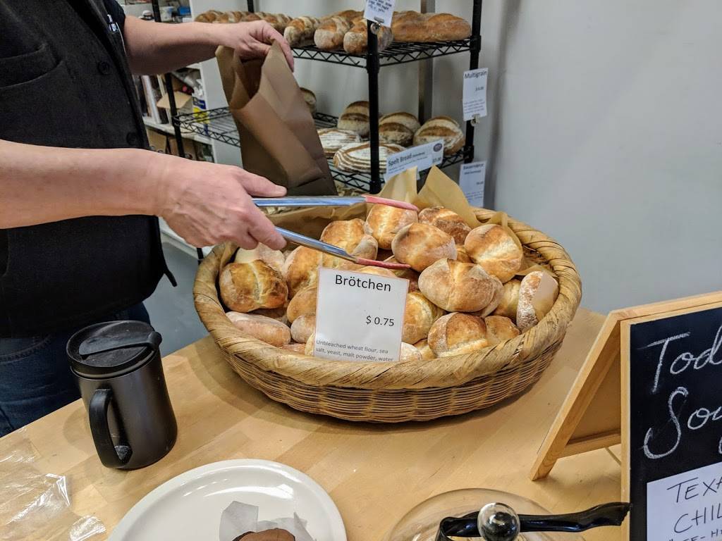 Akis Bread Haus | bakery | 2506 Central Ave NE, Minneapolis, MN 55418, USA | 6125787897 OR +1 612-578-7897