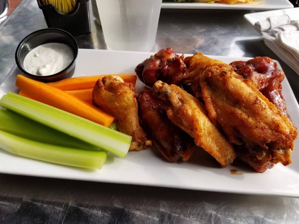 Penn Quarter Sports Tavern | restaurant | 639 Indiana Ave NW, Washington, DC 20004, USA | 2023476666 OR +1 202-347-6666