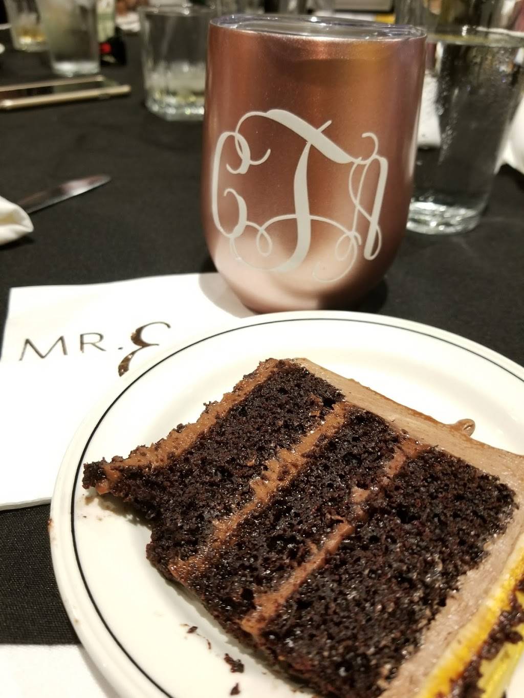 Malones Prime Events & Receptions | restaurant | 3373 Tates Creek Rd, Lexington, KY 40502, USA | 8599772602 OR +1 859-977-2602