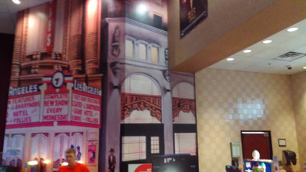 Cinemark 14 Round Rock | meal takeaway | 4401 N Interstate Hwy 35 Suite 3000, Round Rock, TX 78664, USA | 5128682062 OR +1 512-868-2062