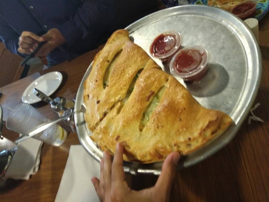 Pantheon Pizza | restaurant | 505 White St, Daytona Beach, FL 32114, USA | 3862587180 OR +1 386-258-7180