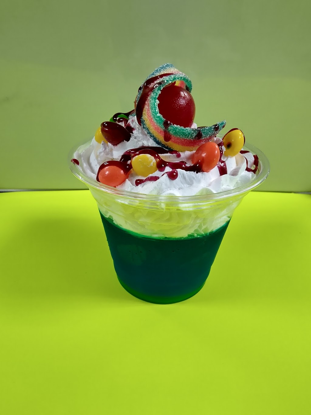 Yo! Snacks | meal takeaway | 714 Greens Rd, Houston, TX 77060, USA | 7139007498 OR +1 713-900-7498