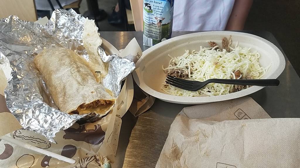 Chipotle Mexican Grill | restaurant | 858 Briarwood Cir Ste E, Ann Arbor, MI 48108, USA | 7347940600 OR +1 734-794-0600