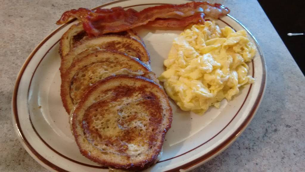 Mrs Vs Restaurant | restaurant | 855 E Rollins Rd, Round Lake Beach, IL 60073, USA | 8472230404 OR +1 847-223-0404