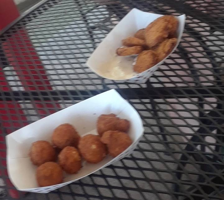 Fatboys Dream Floating Restaurant | restaurant | 3202 state route us 52, Felicity, OH 45120, USA | 5138763703 OR +1 513-876-3703