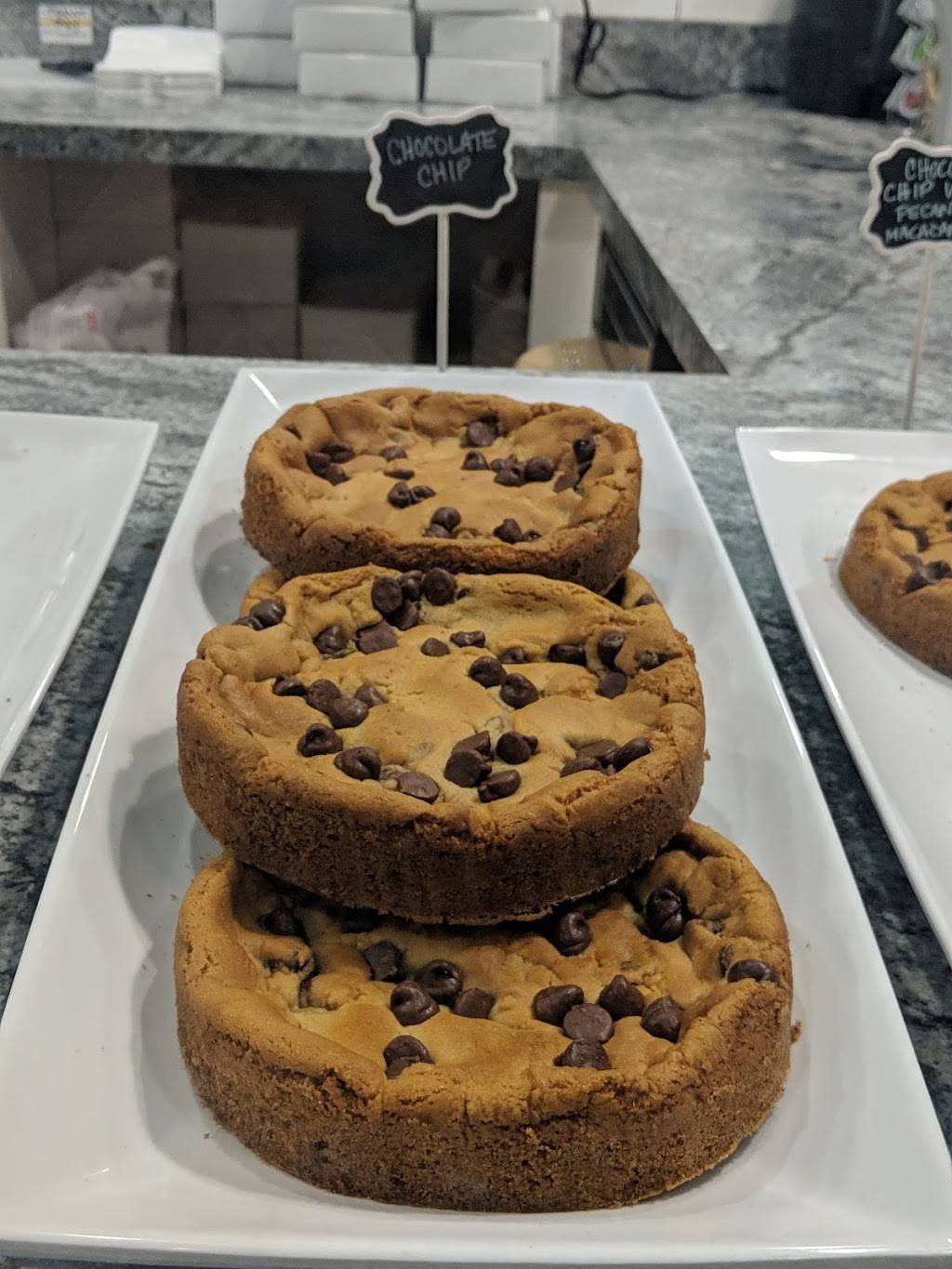 The Mint Fox Cookies & Ice Cream | cafe | 483 Mandalay Ave #114, Clearwater, FL 33767, USA | 7274444555 OR +1 727-444-4555