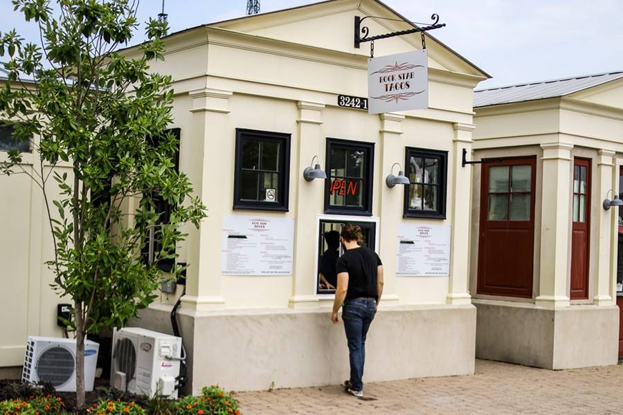 Rock Star Taco | restaurant | 3242-1 Rue Royale, St Charles, MO 63301, USA | 3146806048 OR +1 314-680-6048