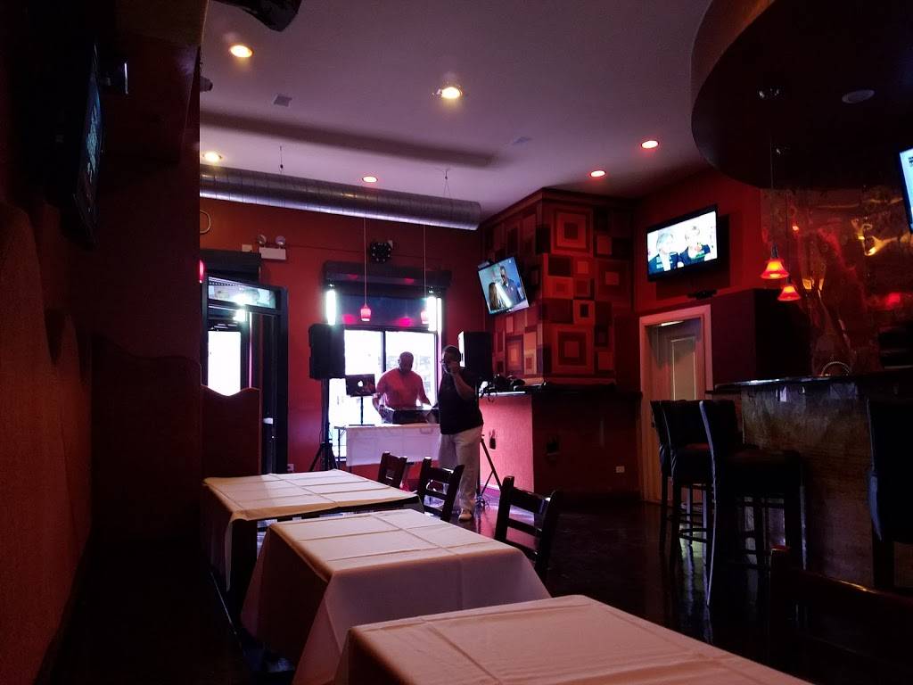 Truth Italian Restaurant | restaurant | 56 E Pershing Rd, Chicago, IL 60653, USA | 3127158796 OR +1 312-715-8796