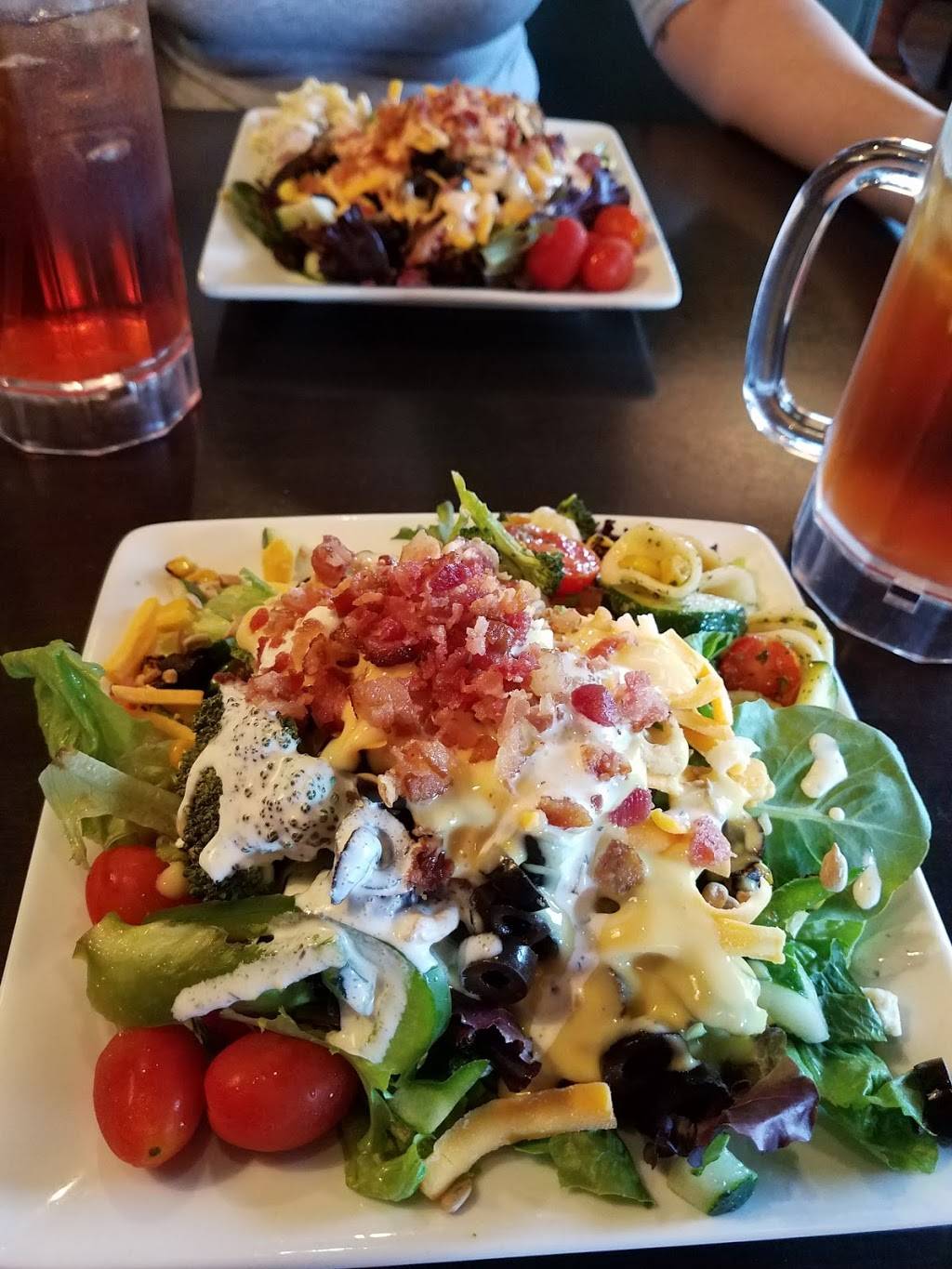 Ruby Tuesday | restaurant | 5802 20th Ct E, Ellenton, FL 34222, USA | 9417216341 OR +1 941-721-6341