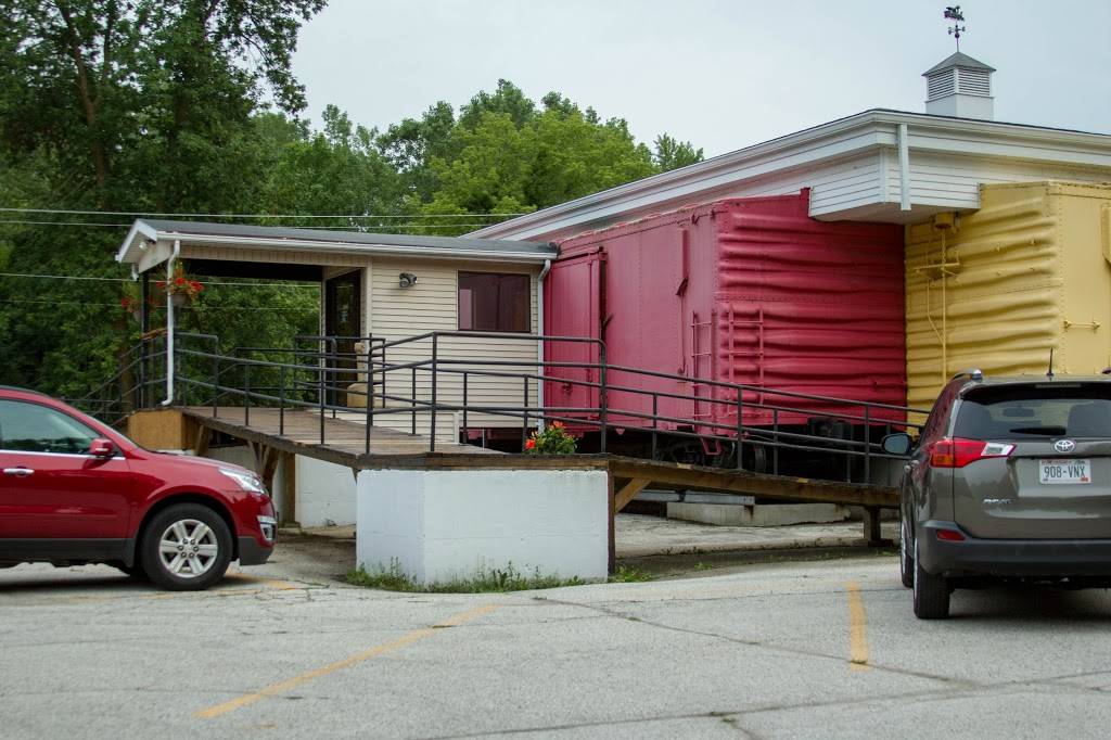 Box Car Billys | restaurant | 2525 Velp Ave, Green Bay, WI 54303, USA | 9204349511 OR +1 920-434-9511