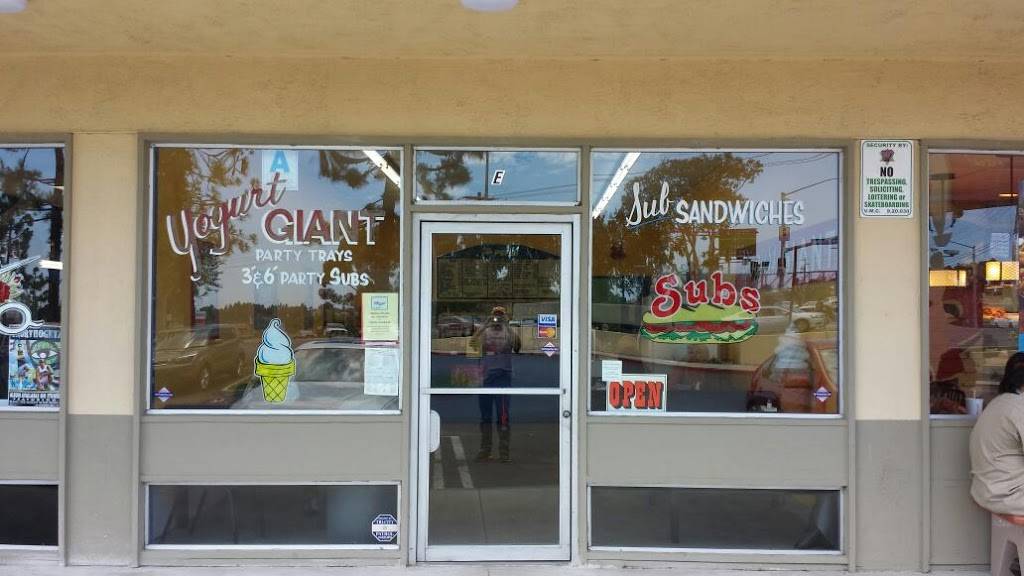 Yogurt Giant | restaurant | 1817 W Vista Way E, Vista, CA 92083, USA | 7607582361 OR +1 760-758-2361