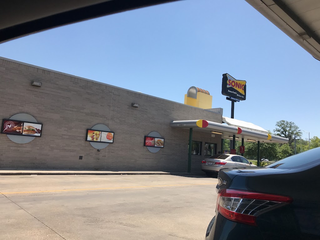 Sonic Drive-In | restaurant | 4207 Pecanland Mall Dr, Monroe, LA 71203, USA | 3183237410 OR +1 318-323-7410