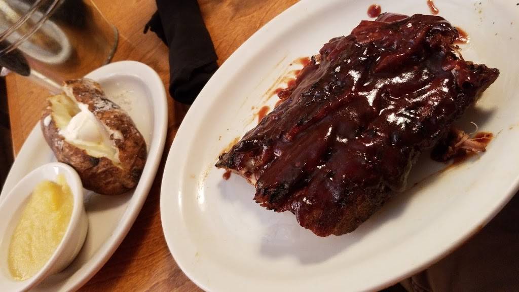 Texas Roadhouse | restaurant | 13 Doctors Park Drive, Cape Girardeau, MO 63703, USA | 5733342006 OR +1 573-334-2006