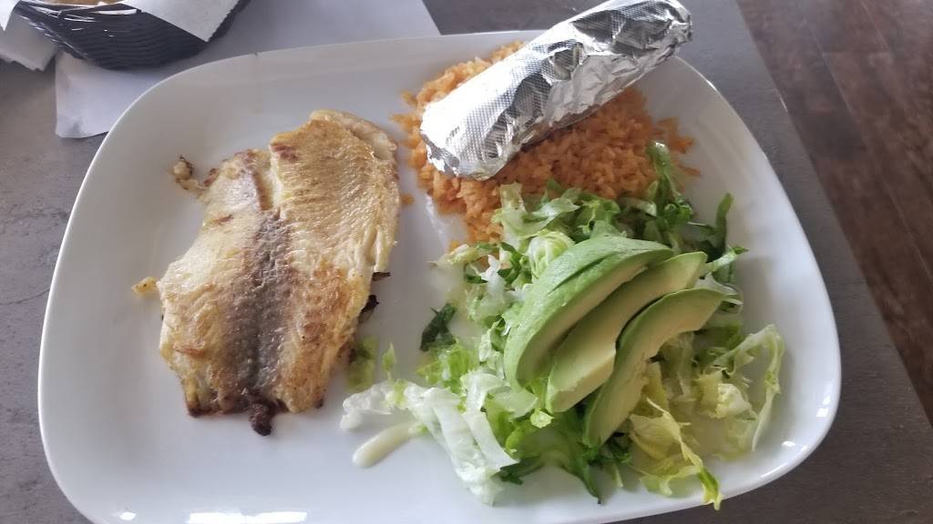 Guacamole Mexican Grill | restaurant | 2822 S Alafaya Trail Suite 195, Orlando, FL 32828, USA | 4078661350 OR +1 407-866-1350