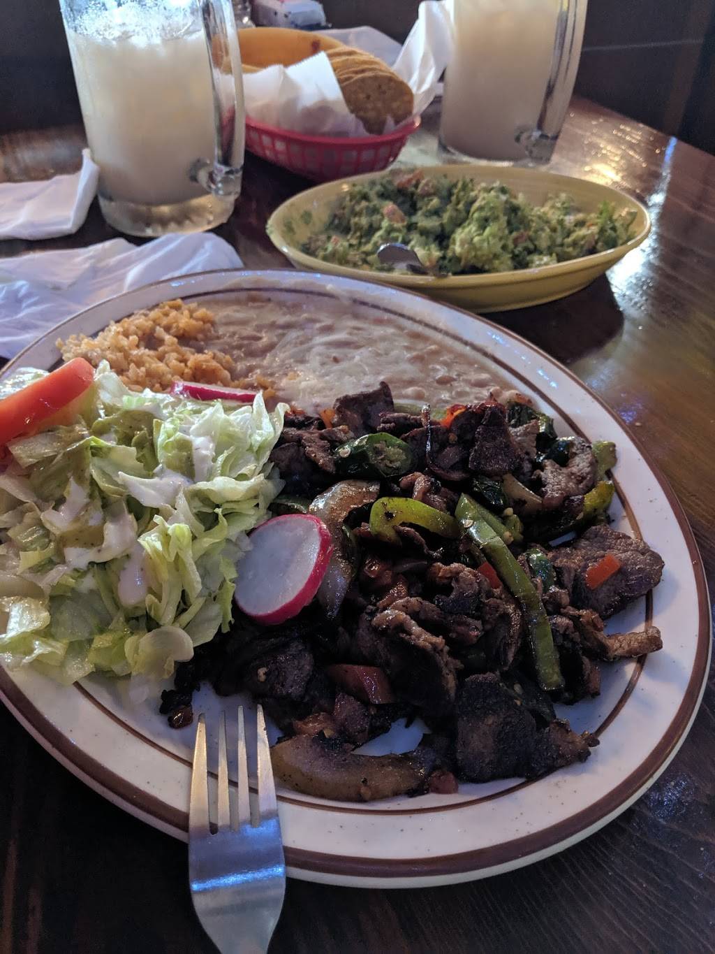 Las Adelitas | restaurant | 8655 S Union Ave, Bakersfield, CA 93307, USA | 6613960213 OR +1 661-396-0213