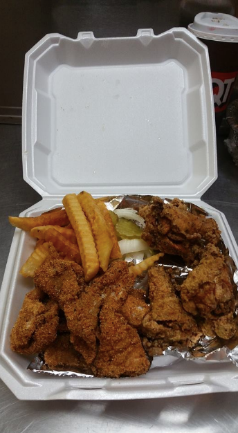 Stampede Market & Grill | restaurant | 234 W Elm St Suite A, Alton, IL 62002, USA | 6184331700 OR +1 618-433-1700