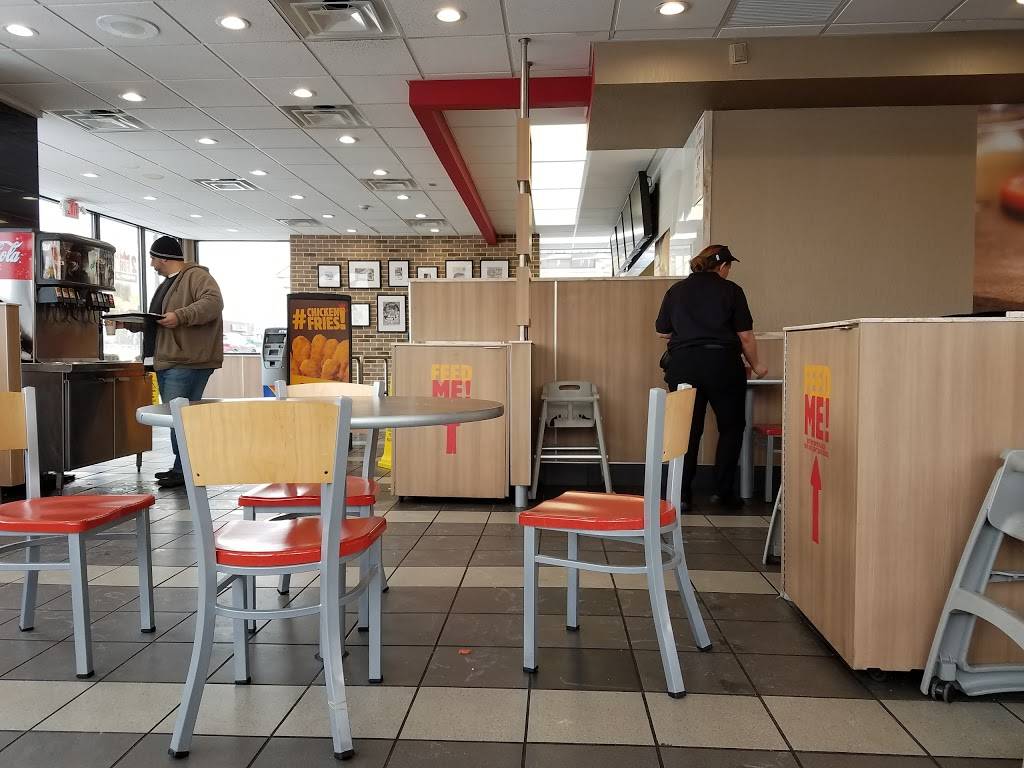 Burger King | restaurant | 665 Rockaway Turnpike, Lawrence, NY 11559, USA | 5162390046 OR +1 516-239-0046