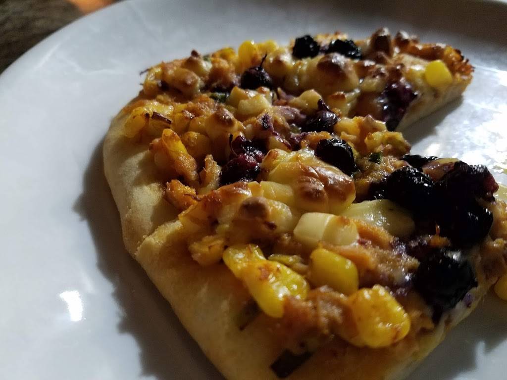 Five Forks Market | restaurant | 6565 Lexus Dr, Rockford, IL 61108, USA | 8152295500 OR +1 815-229-5500