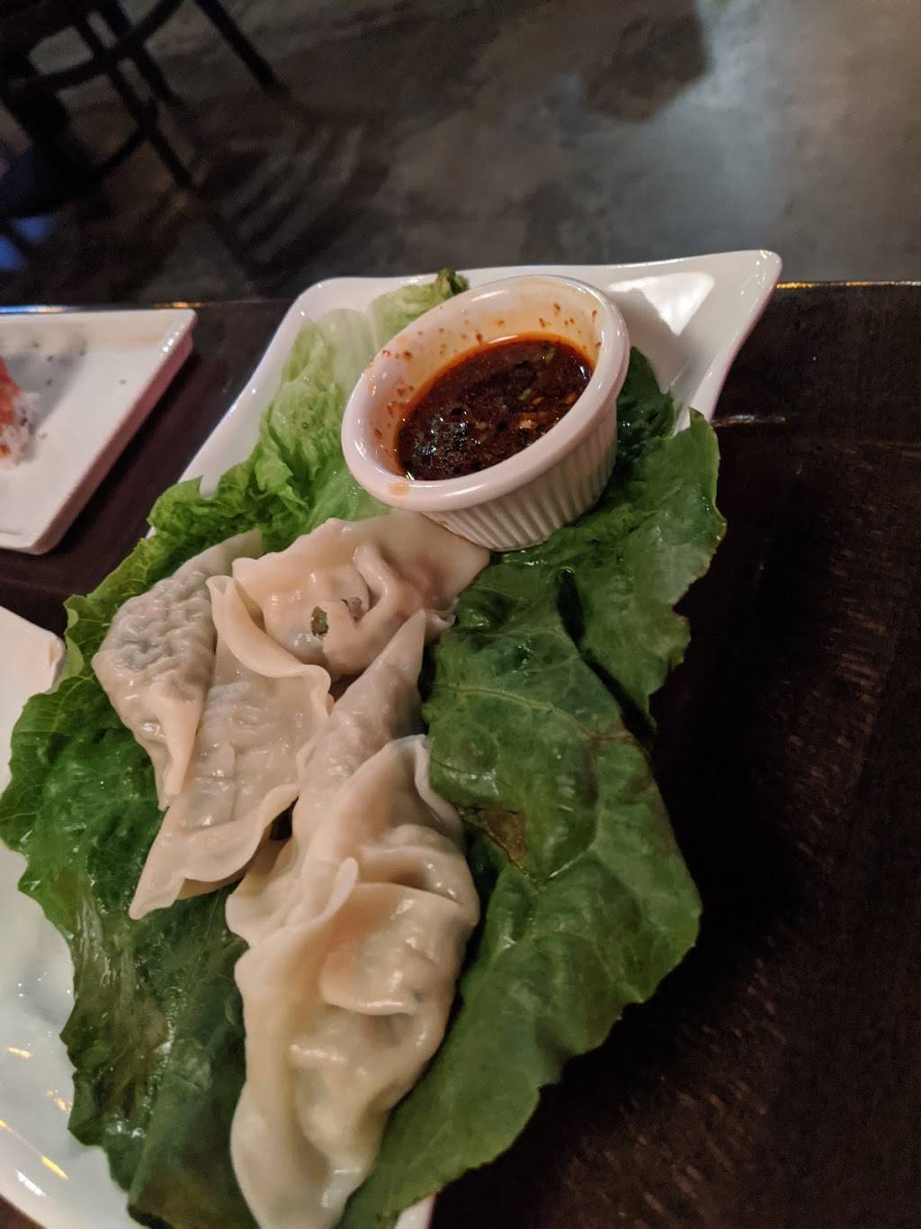 Spicy Tuna | restaurant | 10345 S Eastern Ave #190, Henderson, NV 89052, USA | 7027222424 OR +1 702-722-2424