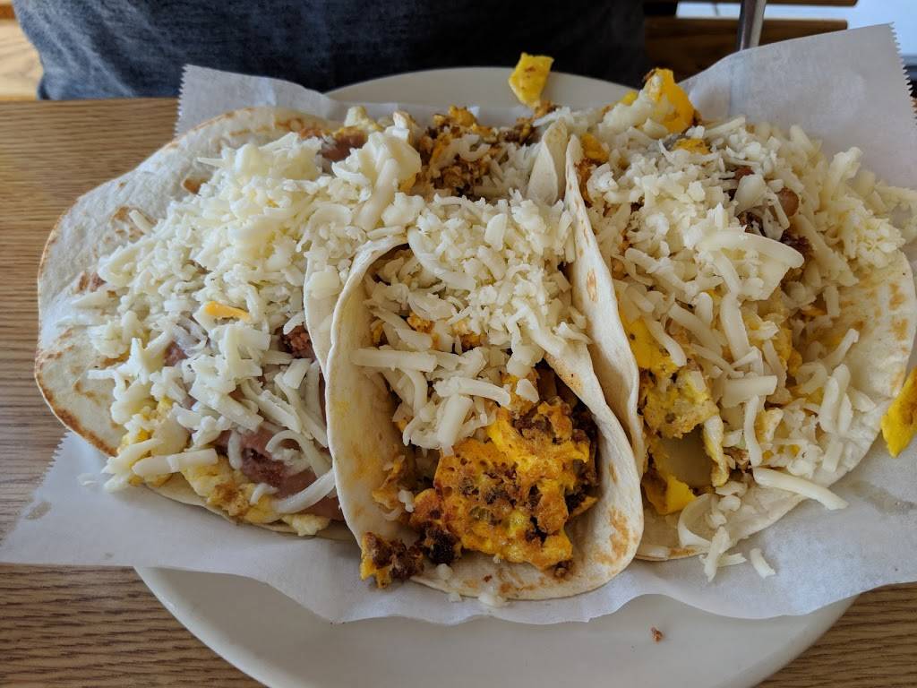 Taqueria La Tapatia | restaurant | 2132 N Mays St # 880, Round Rock, TX 78664, USA | 5128285554 OR +1 512-828-5554