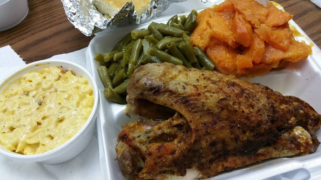 Motor City Soul Food | restaurant | 12700 W Seven Mile Rd, Detroit, MI 48235, USA | 3138637685 OR +1 313-863-7685