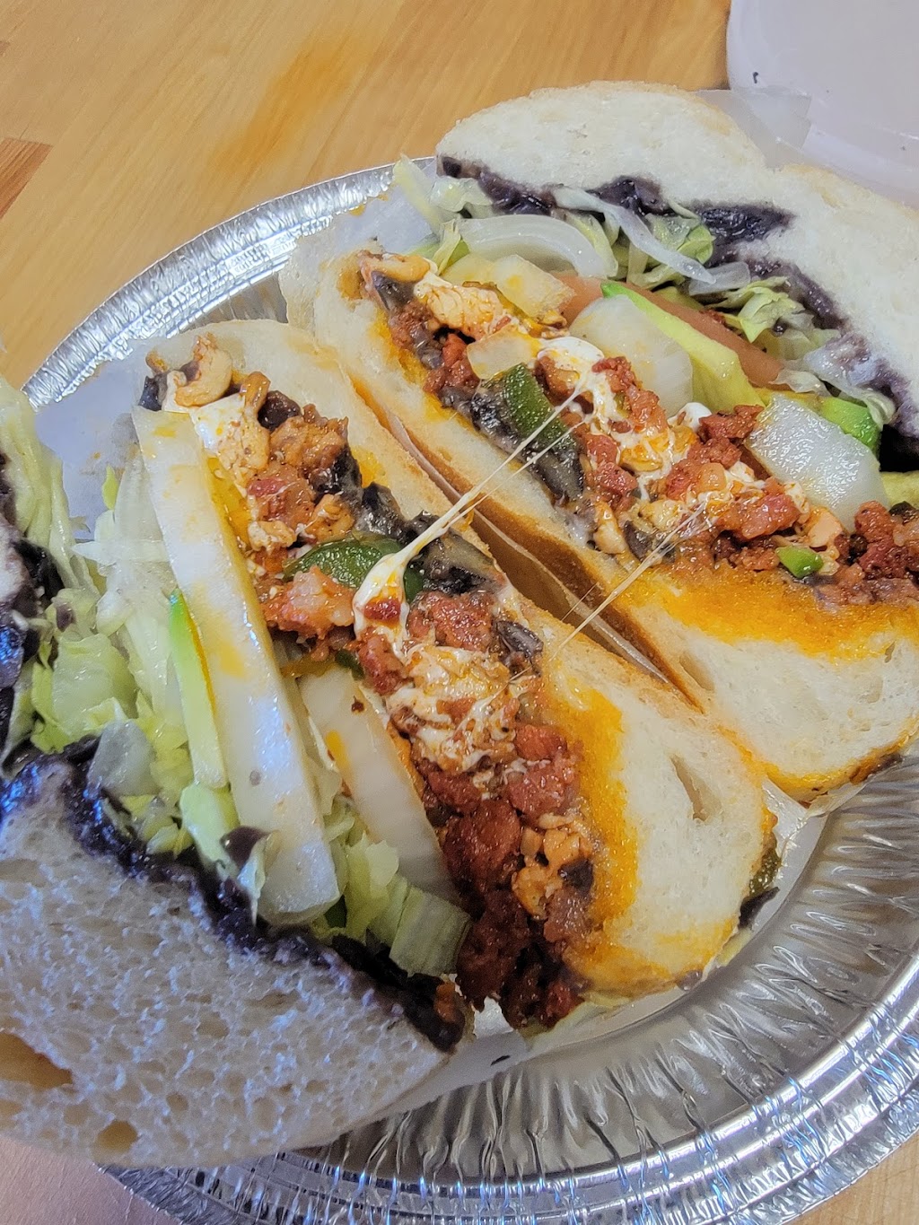 Las Caleritas Grocery | restaurant | 2339 Fairfield Ave, Bridgeport, CT 06605, USA | 2033326457 OR +1 203-332-6457