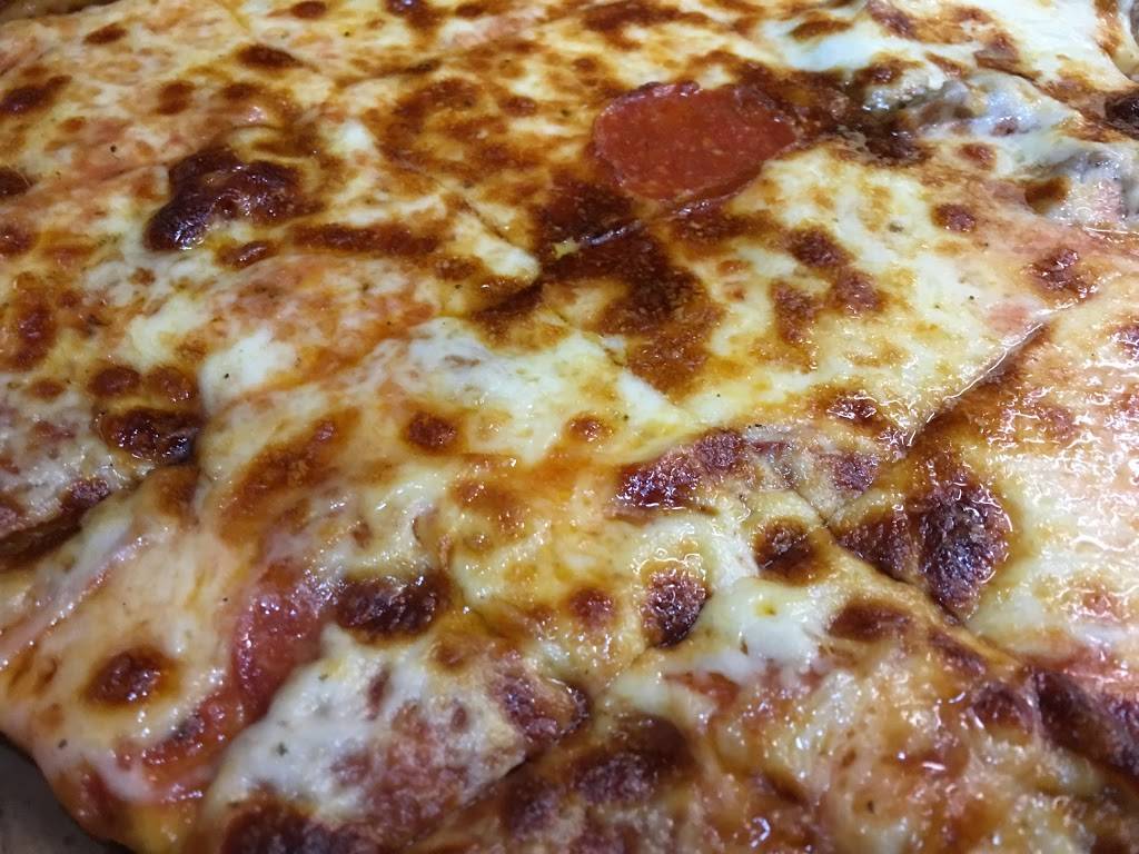 Mama Lunas Restaurant | restaurant | 5109 W Fullerton Ave, Chicago, IL 60639, USA | 7738893020 OR +1 773-889-3020