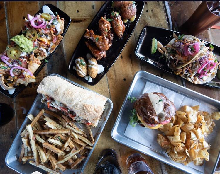 Bogside Pub | restaurant | 1079 E 305th St, Willowick, OH 44095, USA | 4409434034 OR +1 440-943-4034