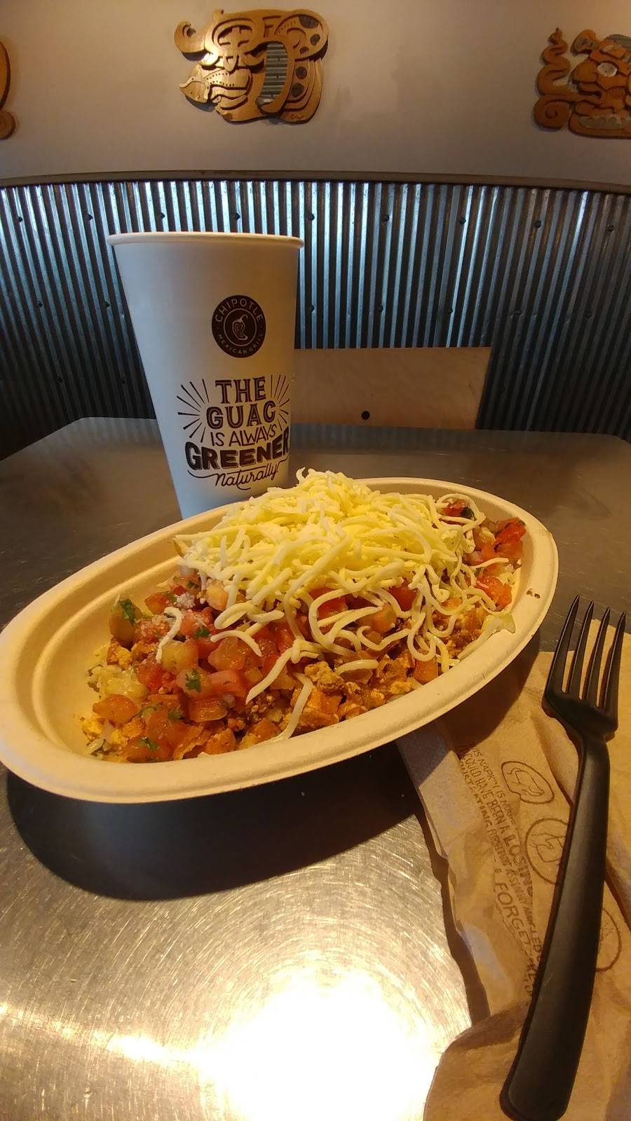 Chipotle Mexican Grill | restaurant | 2341 Willow Rd, Glenview, IL 60025, USA | 8477248580 OR +1 847-724-8580