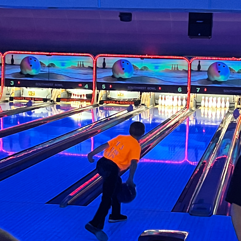 Southwest Bowl | restaurant | 826 Scioto St, Urbana, OH 43078, USA | 9376537171 OR +1 937-653-7171