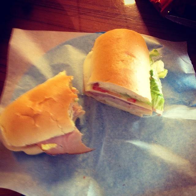 Mile High Sandwich Shop | restaurant | 828 N Dixie Hwy, Hollywood, FL 33020, USA | 9549228521 OR +1 954-922-8521