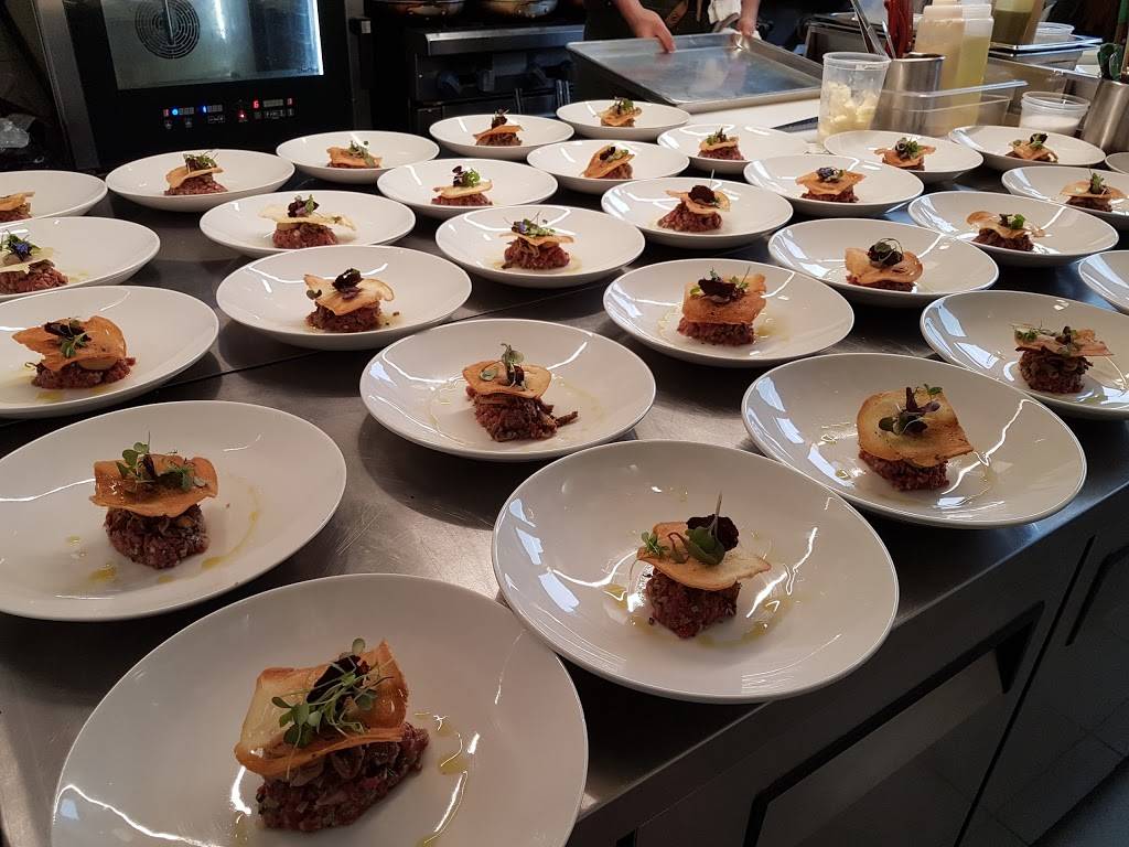 Hopkins | restaurant | 5626 Av de Monkland, Montréal, QC H4A 1E3, Canada | 5143791275 OR +1 514-379-1275