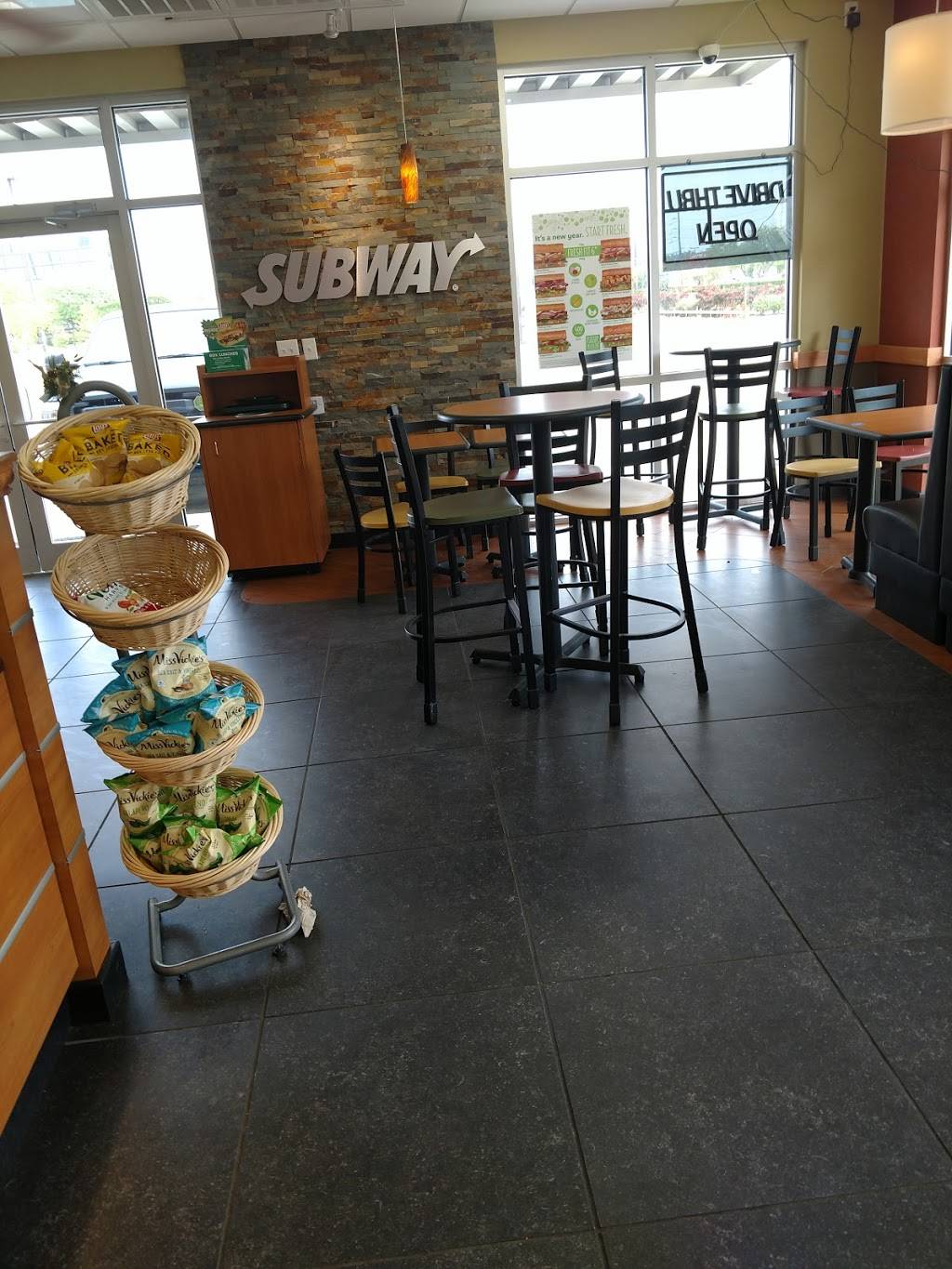 Subway | restaurant | 5780 Walden Rd Suite 100, Beaumont, TX 77707, USA | 4094190880 OR +1 409-419-0880