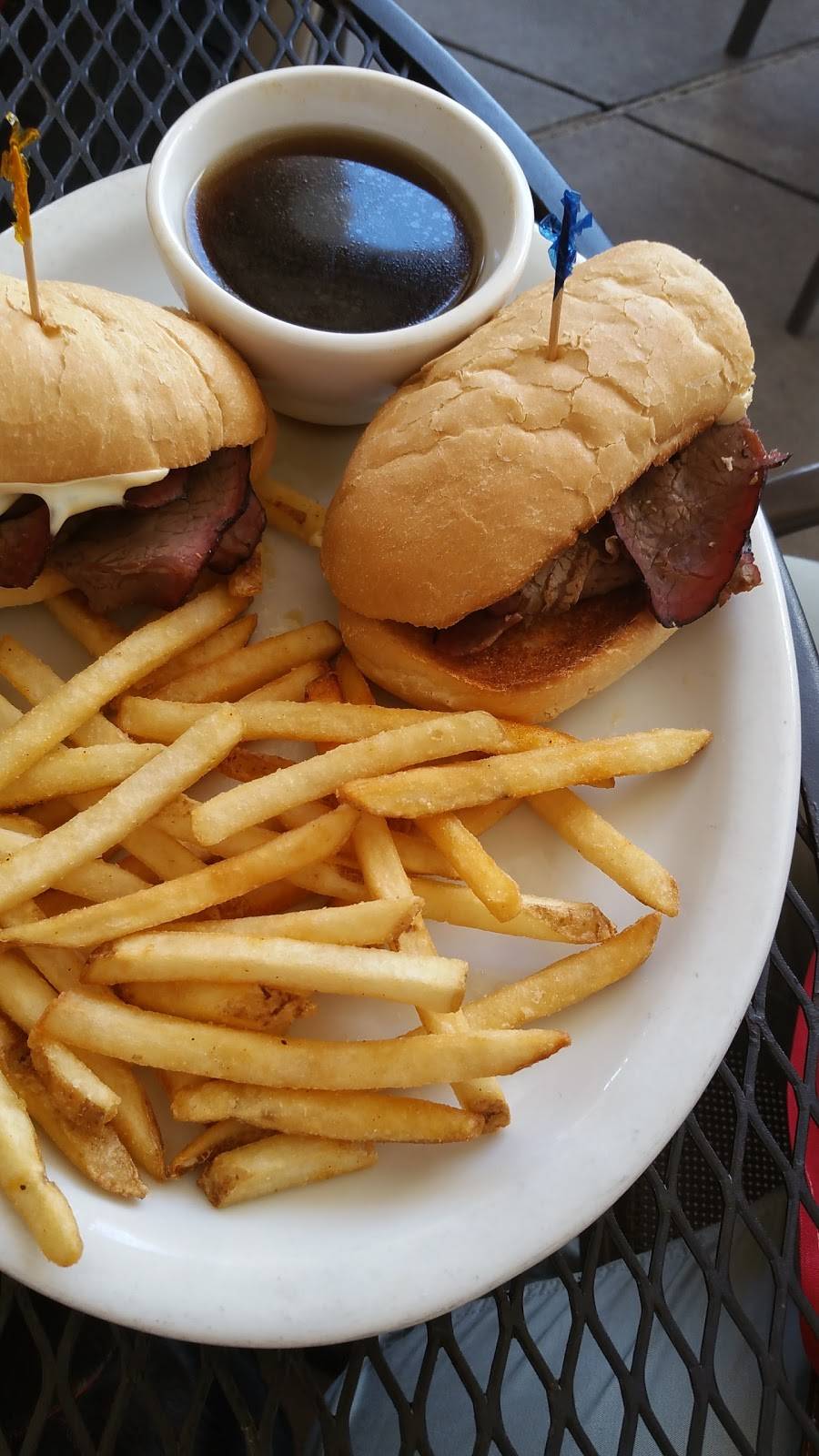 Lucky Lous | restaurant | 1929 N Power Rd #103, Mesa, AZ 85205, USA | 4809858259 OR +1 480-985-8259