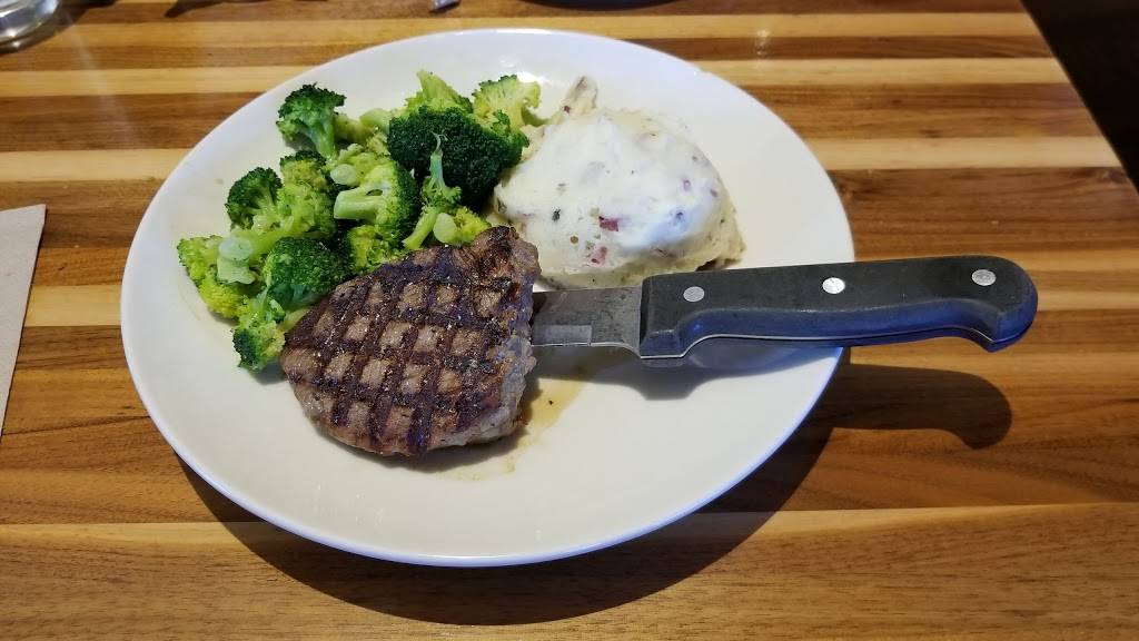 Applebees Grill + Bar | restaurant | 6235 Zebulon Rd, Macon, GA 31210, USA | 4784747055 OR +1 478-474-7055